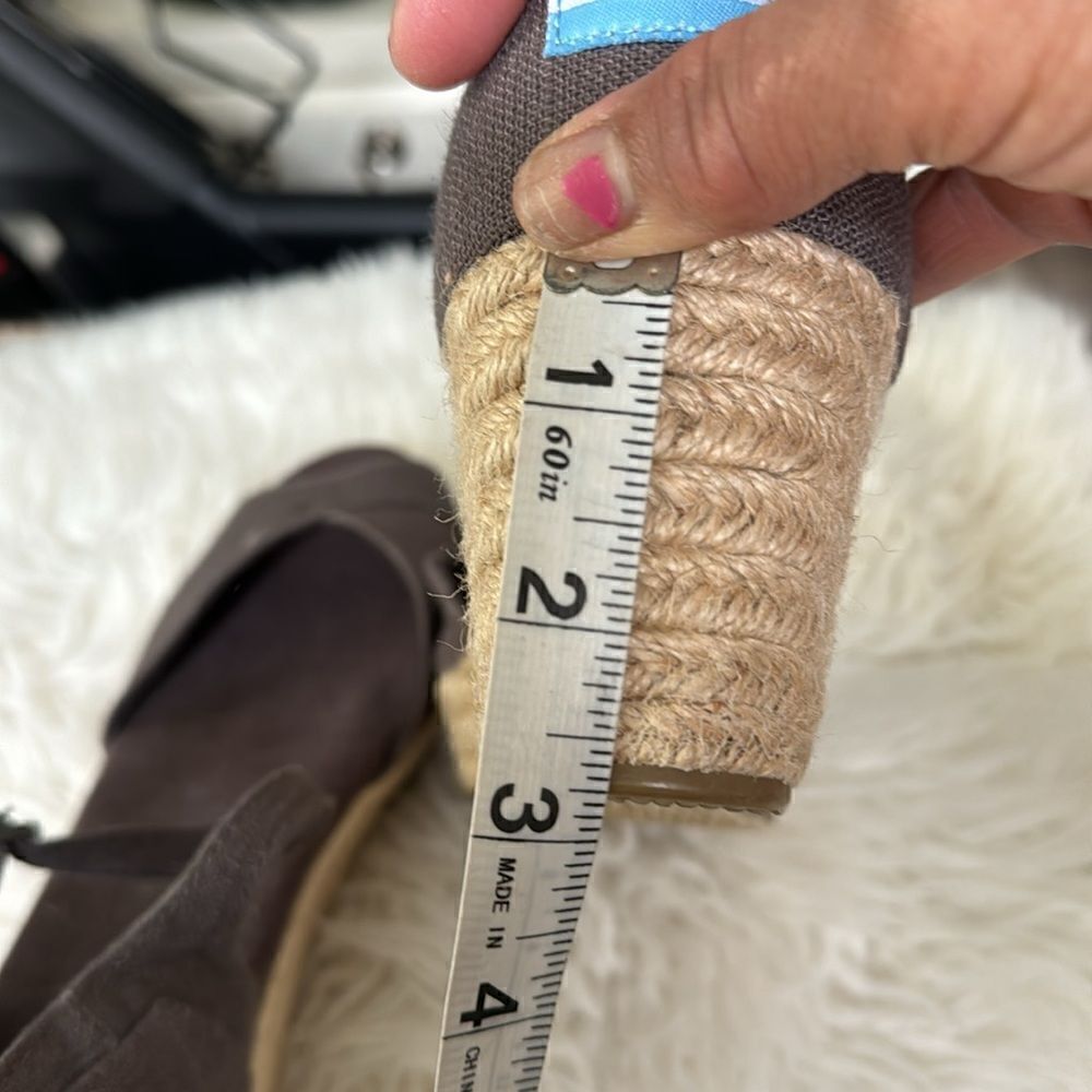 Toms Brown Canvas Espadrille Wedge Sandals with Ankle Strap - Picture 7 of 7